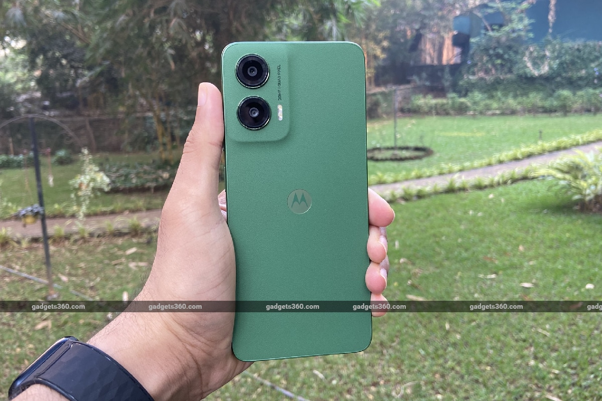 moto g35 5g incelemesi ndtv tasarımı Moto G35 5G