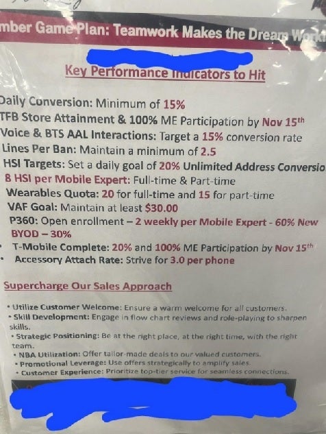 T-Mobile, temsilcileri için müşterileri ilk sıraya koymayan bir kültür yaratan hedefler belirliyor. | Resim kredisi-Reddit - T-Mobile'ın baskısı Metro mağazalarını aynı şeyi oynamaya zorluyor "çarpma" oyunlar (ÖZEL)