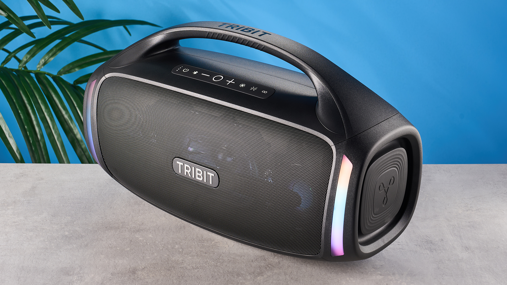 tribitstormbox blast 2 bluetooth hoparlör, 18 inç uzunluğunda ve 19 pound ağırlığında, çok renkli LED ışıklı ve taşıma saplı