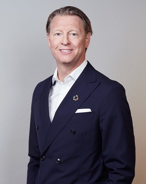 Verizon CEO'su Hans Vestberg, Verizon'un orta bant C-bant 5G spektrumuna yönelik planlarını açıkladı.