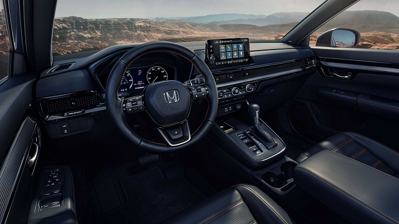 Popüler Honda CR-V crossover'ın fiyatı Rusya'da arttı: şimdi 3,5 milyon rubleden