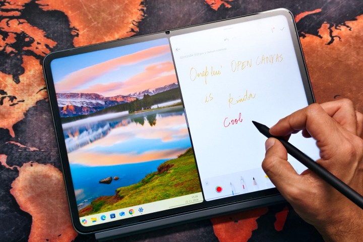 Windows monitörü olarak da kullanılan OnePlus Pad 2'de Canvas'ı açın.