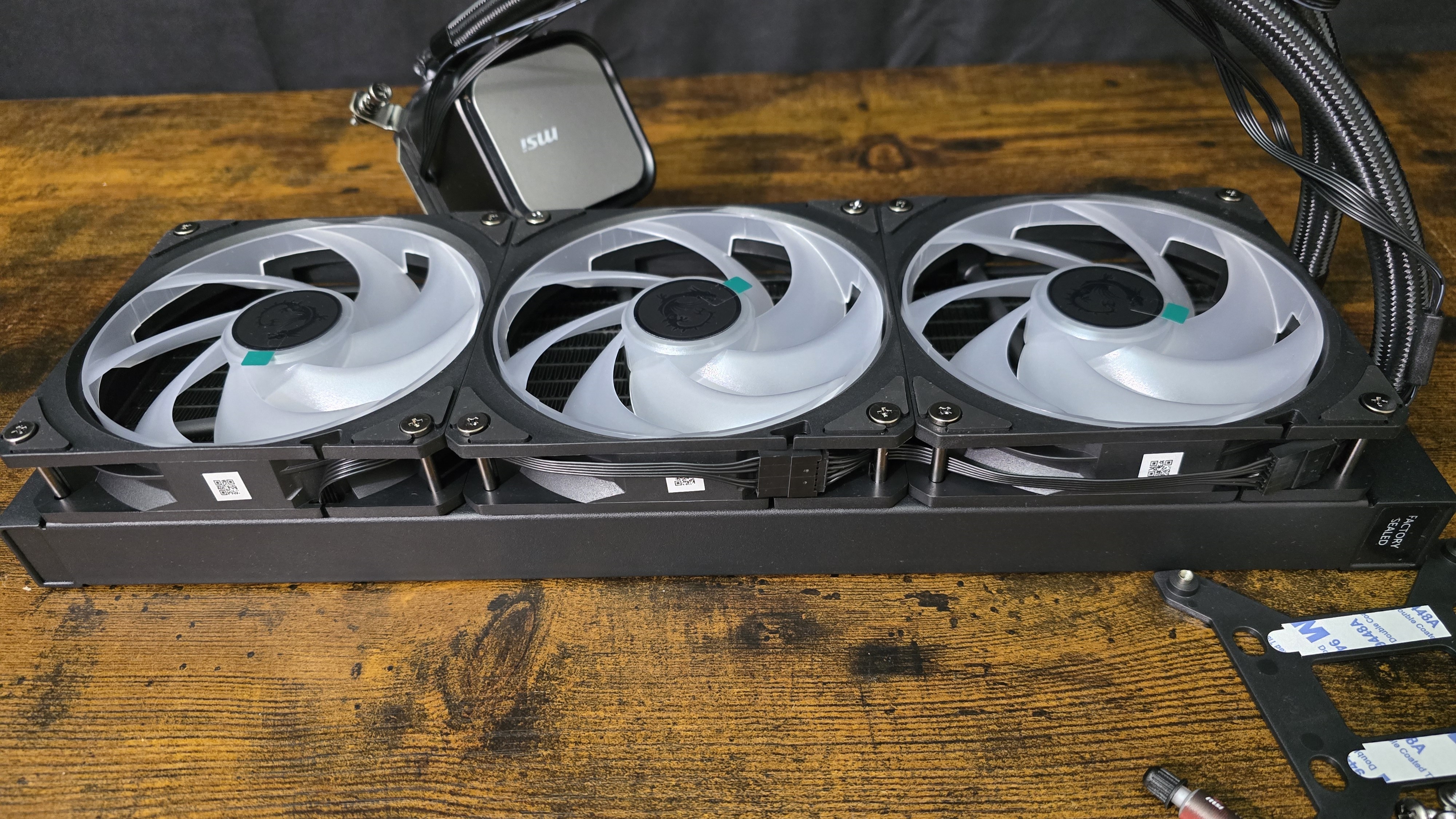 MSI MAG CoreLiquid A13 AIO Sıvı Soğutucu