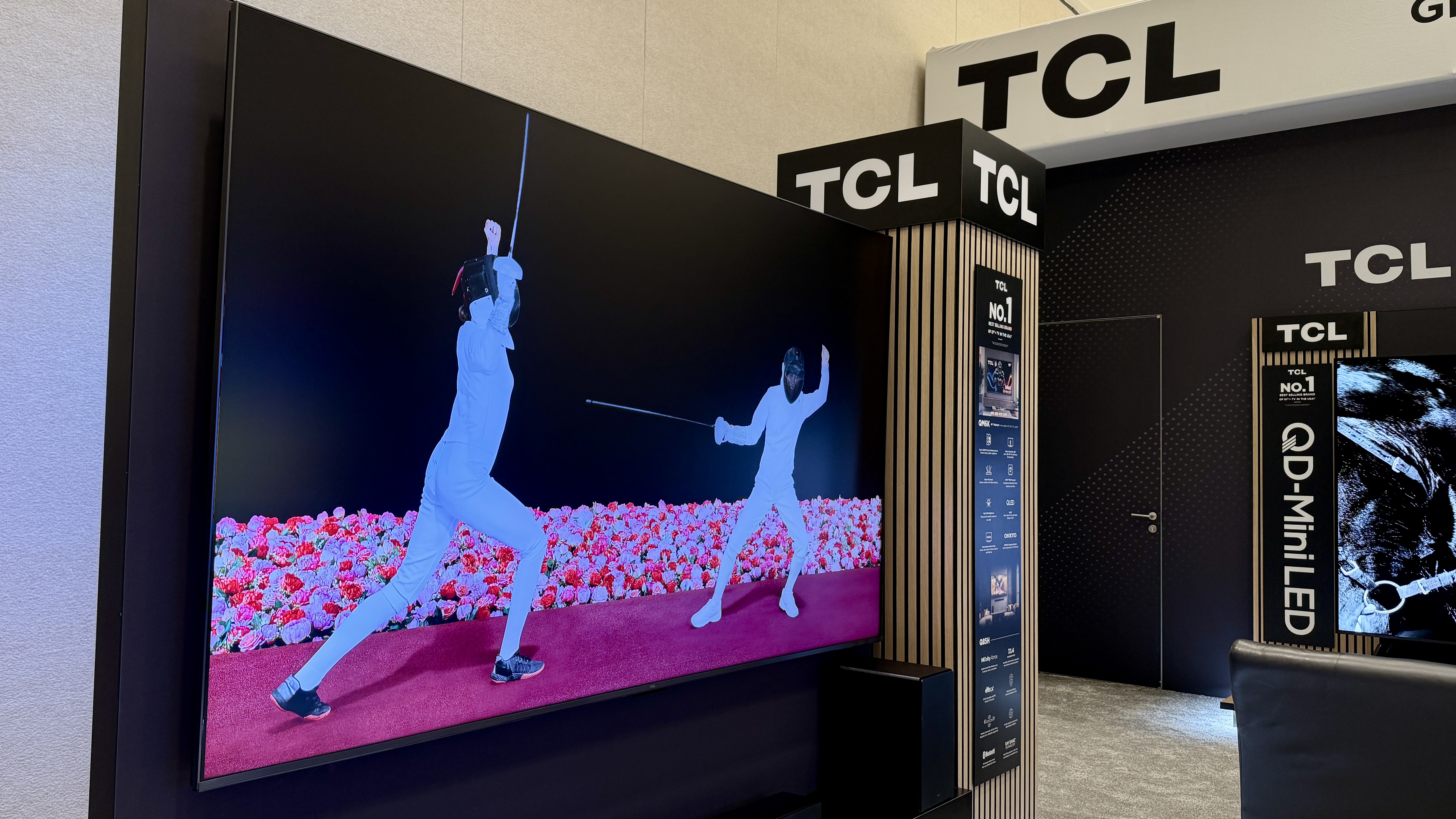 TCL QM6K QD-Mini LED TV
