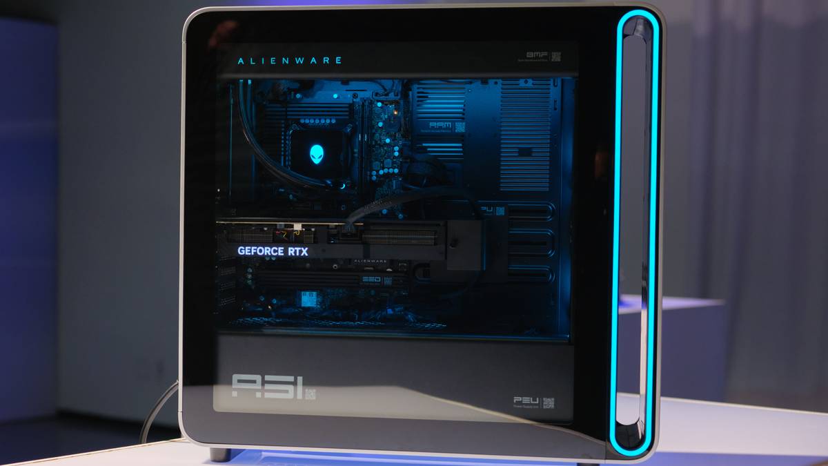 Alienware Area 51 Masaüstü Alan-51 Masaüstü