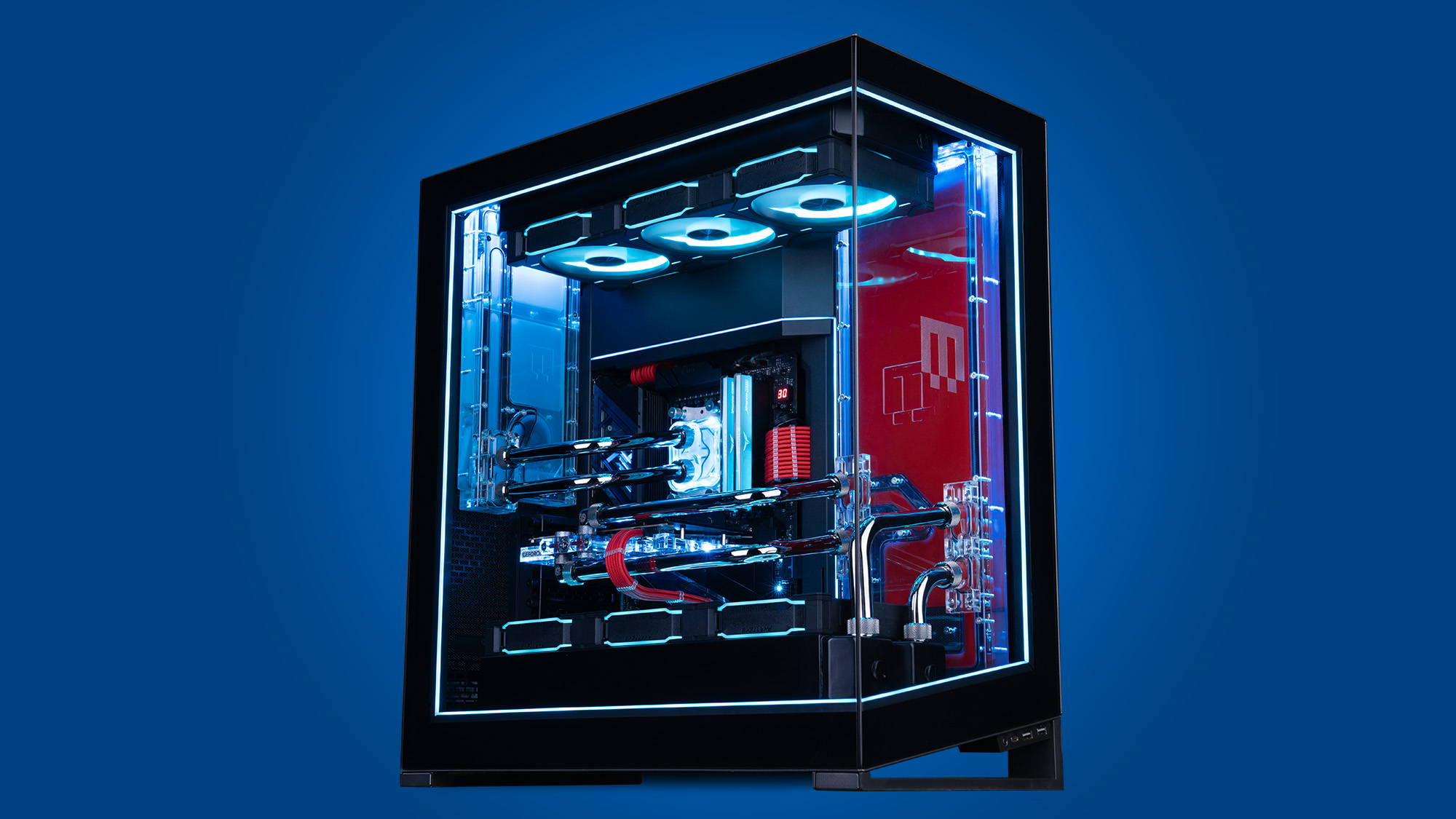 Mavi arka planda Maingear Apex Force oyun bilgisayarı