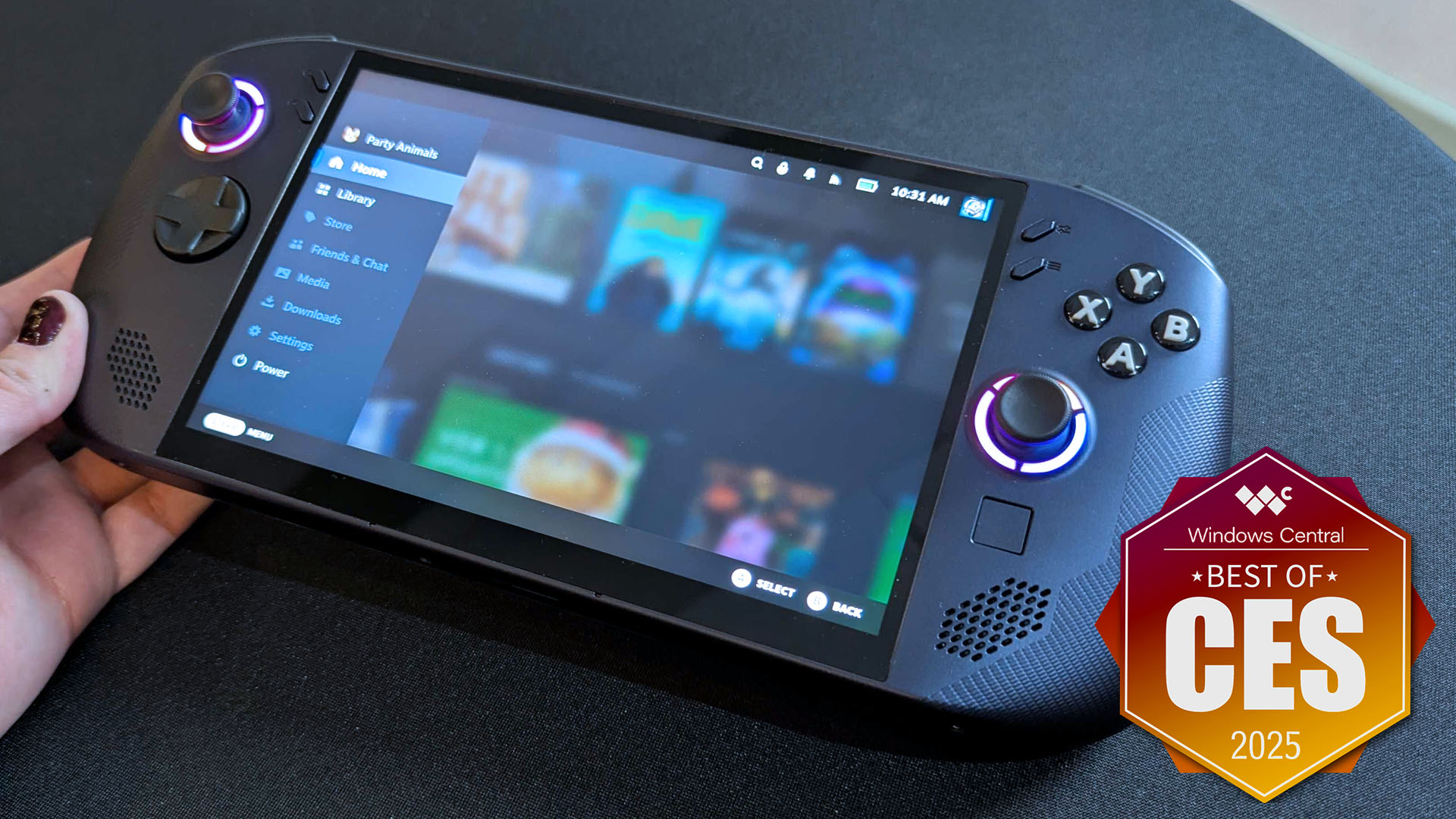 Lenovo Legion Steamos ile CES 2025'te sergileniyor.