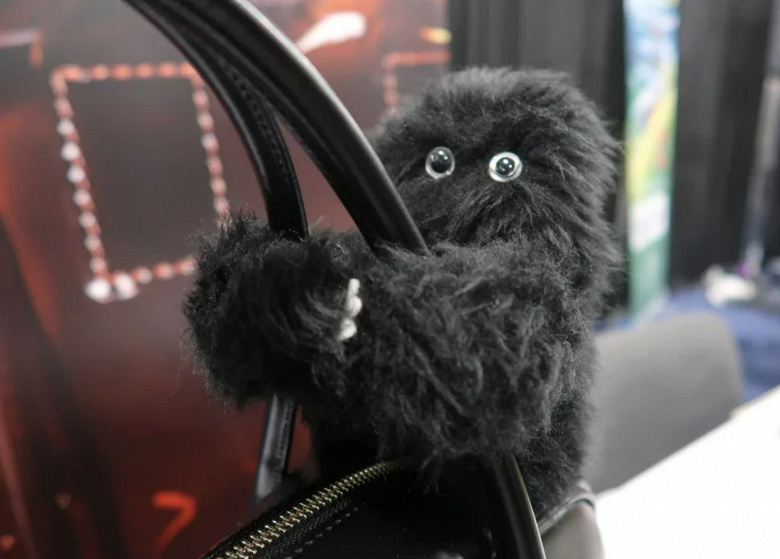 CES 2025'te Japonlar sevimli bir robot arkadaşı gösterdi