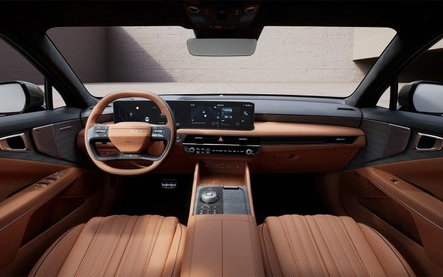 Lexus ES ve Toyota Avalon'un değiştirilmesi. Premium Kore sedanı Kia K8'in Rusya'daki fiyatı düştü