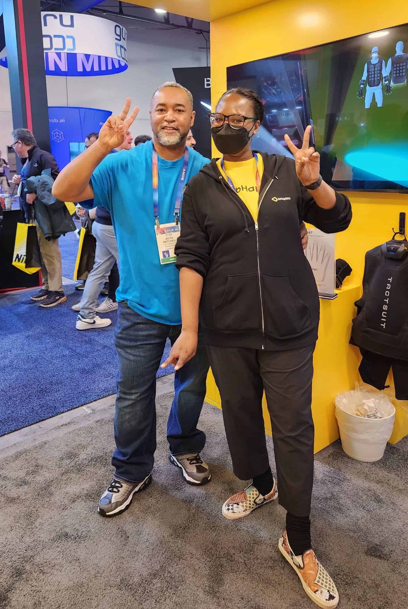 CES 2025 - bHaptics Keith ve Deborah