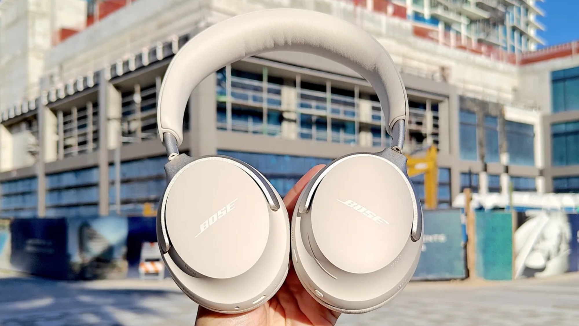 Bose QC Ultra kulaklıklar
