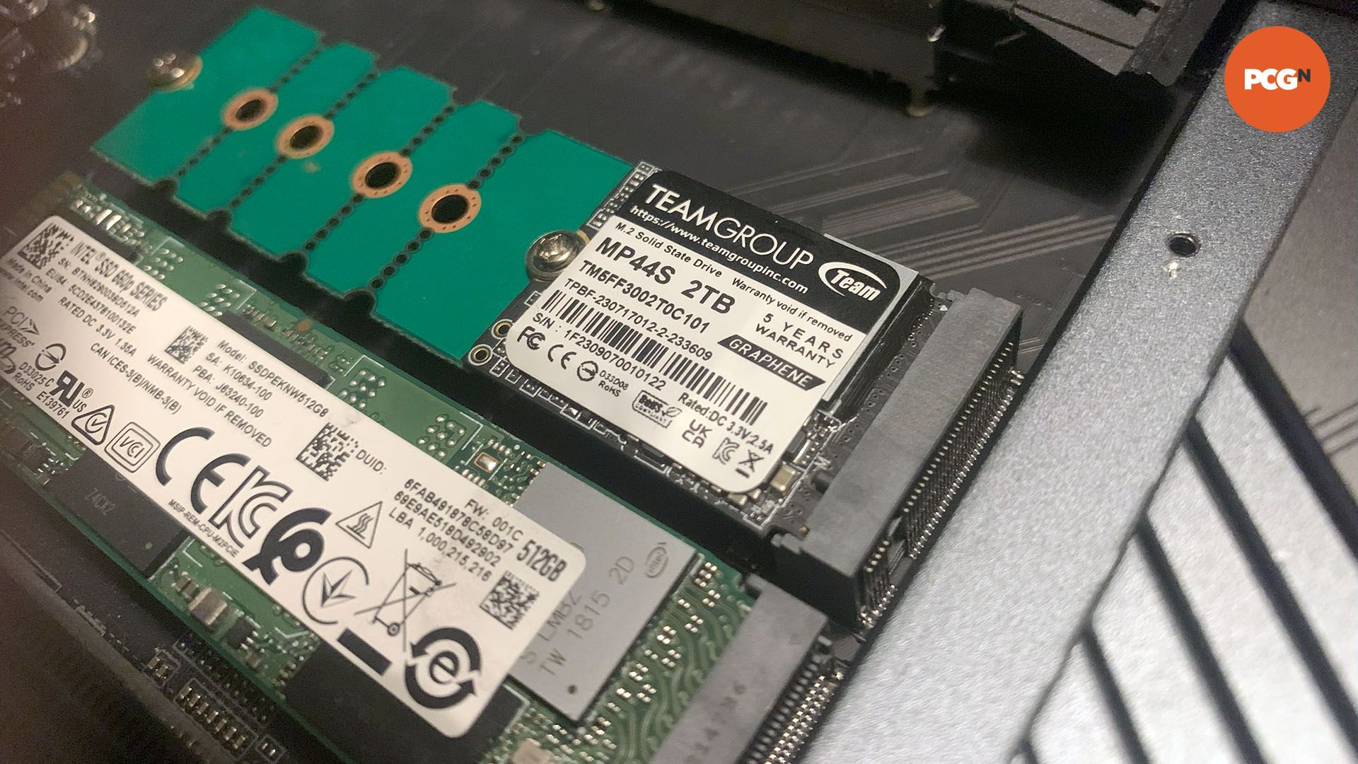 TeamGroup MP44S incelemesi: Karşılaştırma için 2280 adaptörle PC'ye M.2 2230 kuruldu.