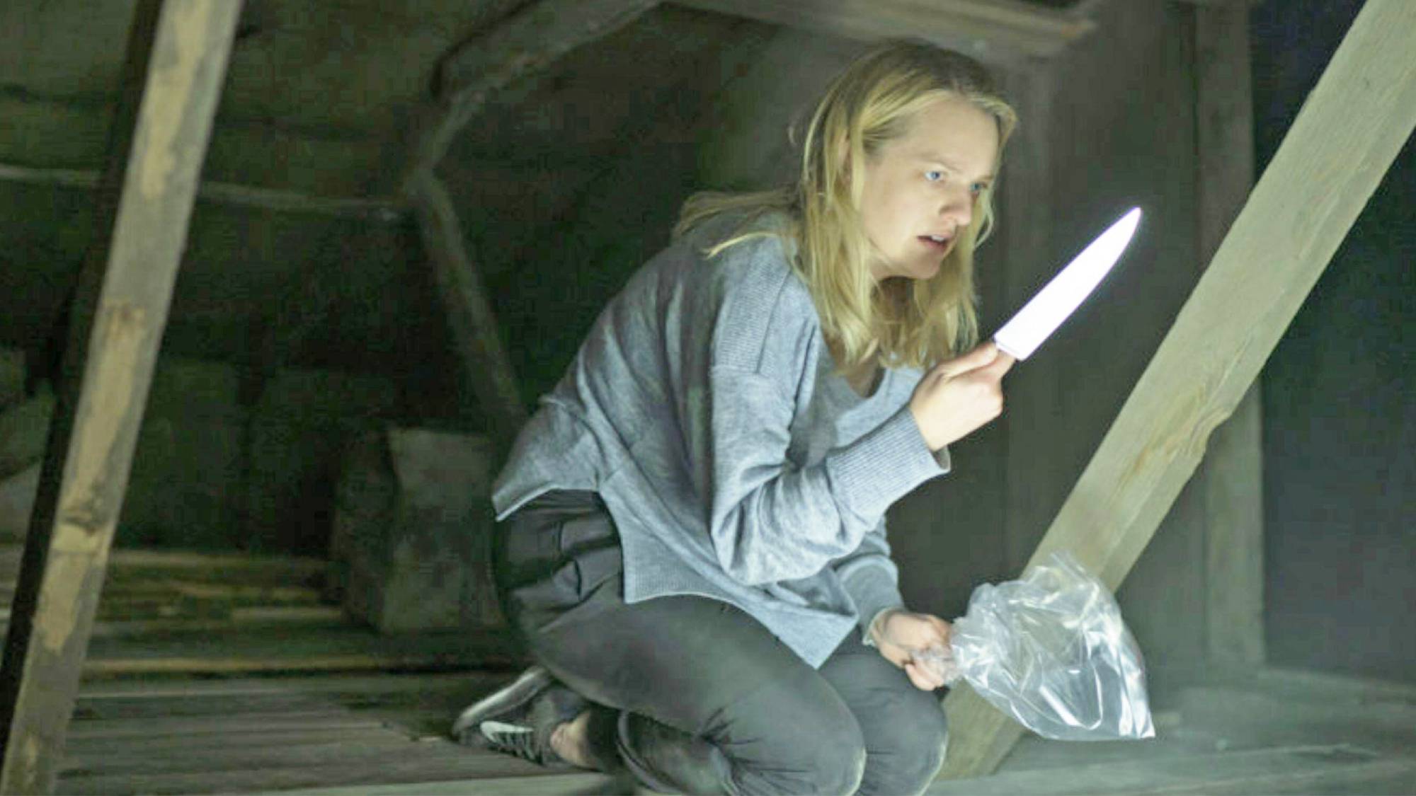 Elisabeth Moss Cecilia rolünde