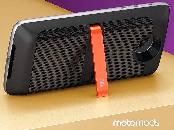 JBL Moto Mod, ses tutkunları için tanrının bir lütfuydu - iPhone 16 Pro Max'in Gizli Yeteneği