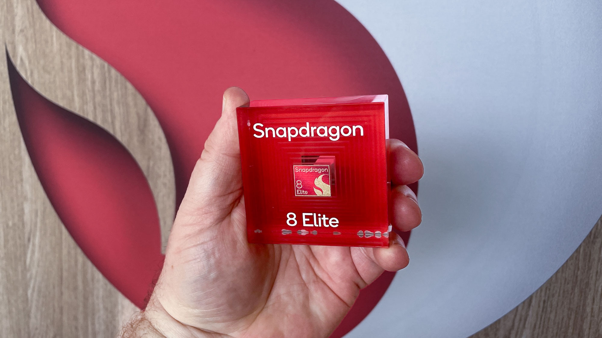 Qualcomm Snapdragon 8 Elite elinde