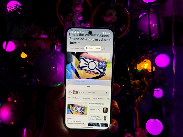 Google Pixel 9 Pro'da Ekran Görüntülerine Kaydet seçeneğiyle Arama yapmak için daire içine alın.