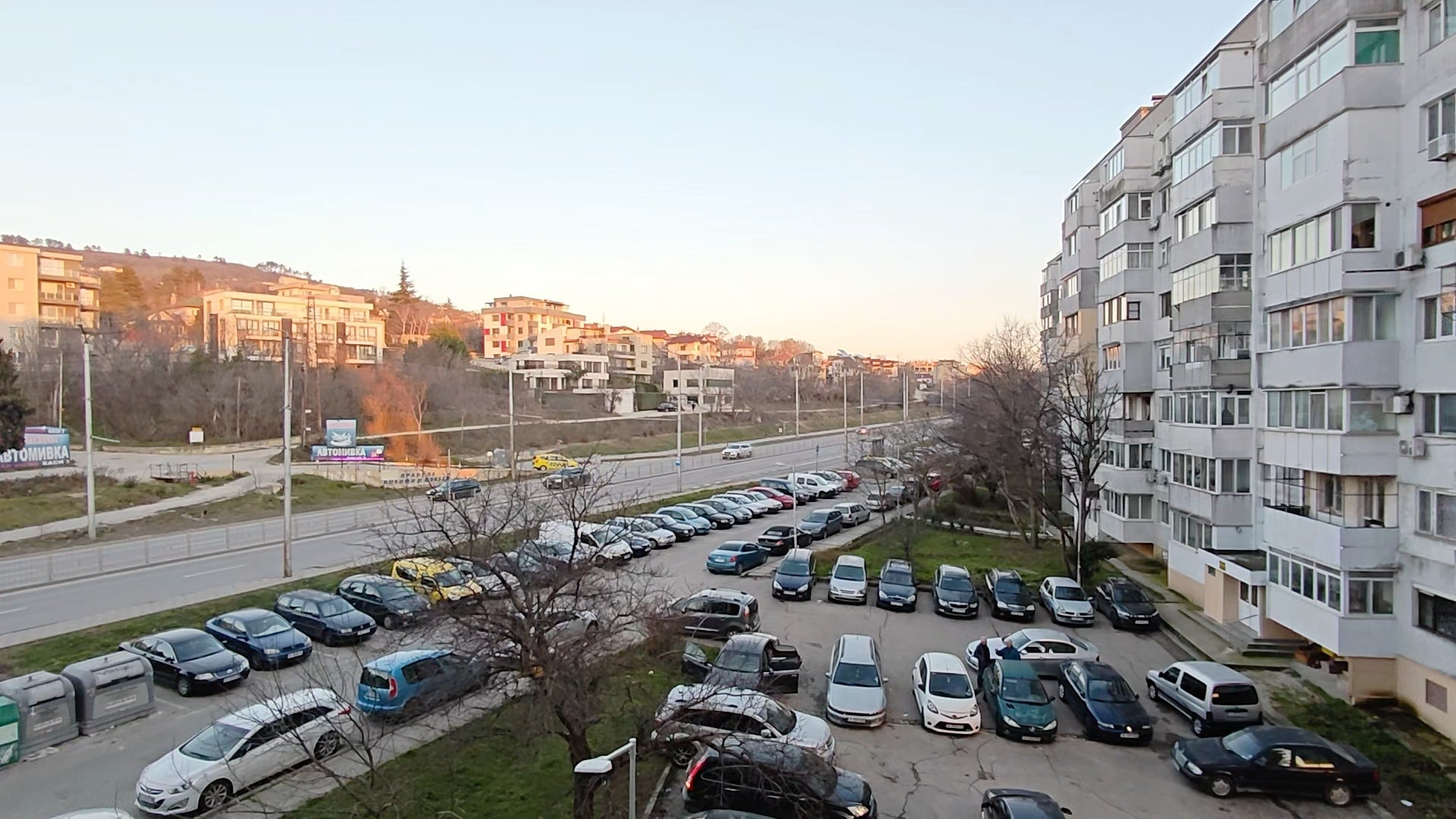 OnePlus 13R Ultrawide Video'dan Ekran Çekimi (UYARI -1080P kalitesi!) - OnePlus 13R Kamera Puanı Açıklandı: Güçlü Natürmik Fotoğrafçılık, ancak Videoda Tökezliyor