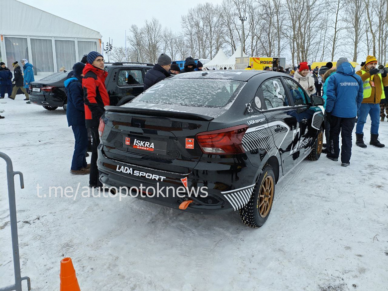 AvtoVAZ, Lada Iskra Sport'u 173 hp motorla sundu.