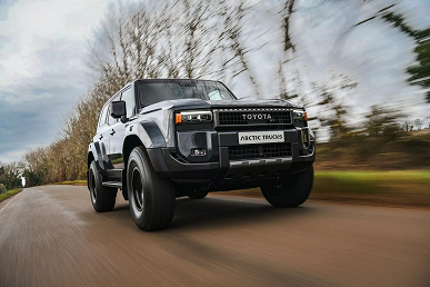 Arctic Trucks, Land Cruiser Prado 250'yi geliştirdi: Zaten harika olan SUV daha da havalı hale geldi; bir süspansiyon kaldırıcısı, 37 inç lastikler ve yeniden tasarlanmış bir şasi aldı