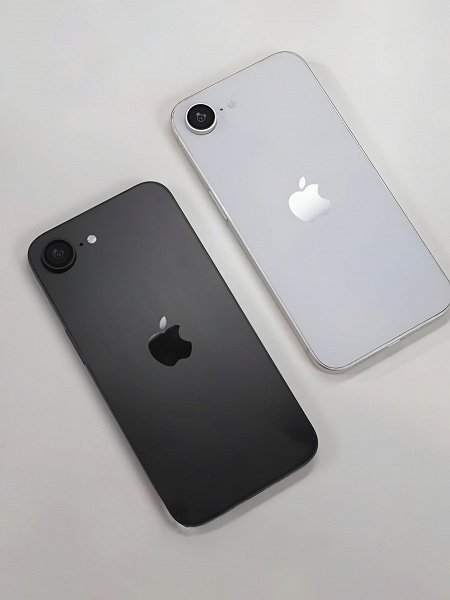 Yeni iPhone'lar böyle görünecek. Akıllı telefon maketlerinin en yüksek kalitede fotoğraf ve videoları ortaya çıktı