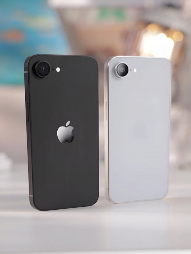 Yeni iPhone'lar böyle görünecek. Akıllı telefon maketlerinin en yüksek kalitede fotoğraf ve videoları ortaya çıktı