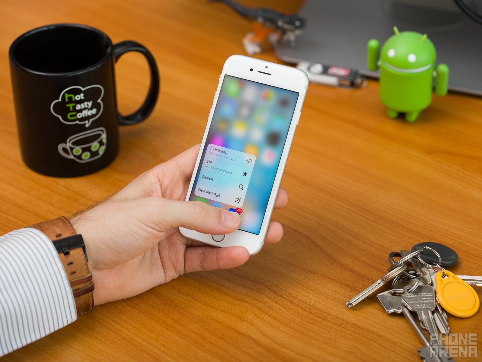 şu anda patenli 3D dokunmatik menüye sahip iPhone 6s