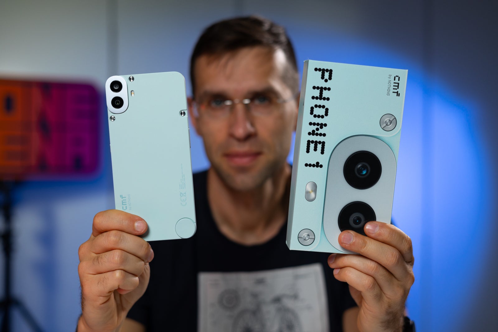 İki Nothing telefonu daha Android 15 tabanlı Nothing OS 3.0'a güncelleniyor