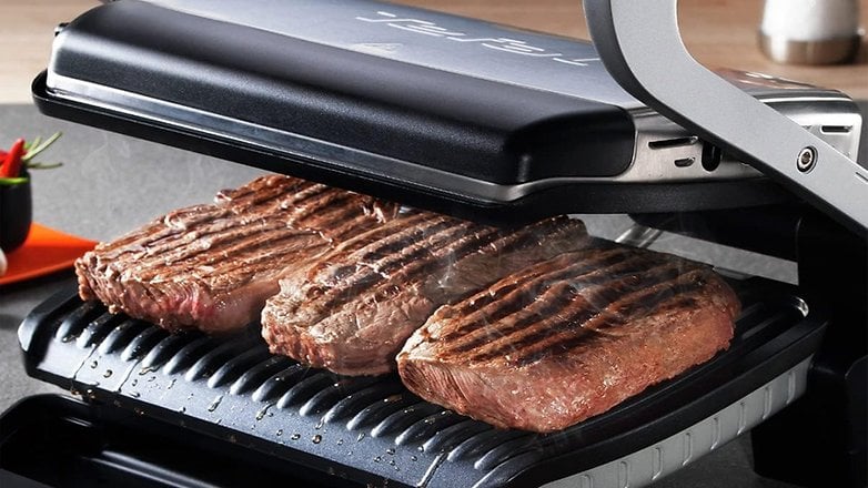 Tefal Optgrill GC705D Amazon'da sunulmaktadır.