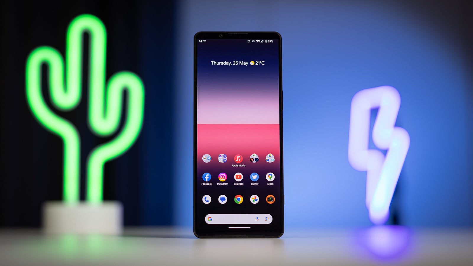 Sony Xperia 1 V sonunda Android 15'i alıyor