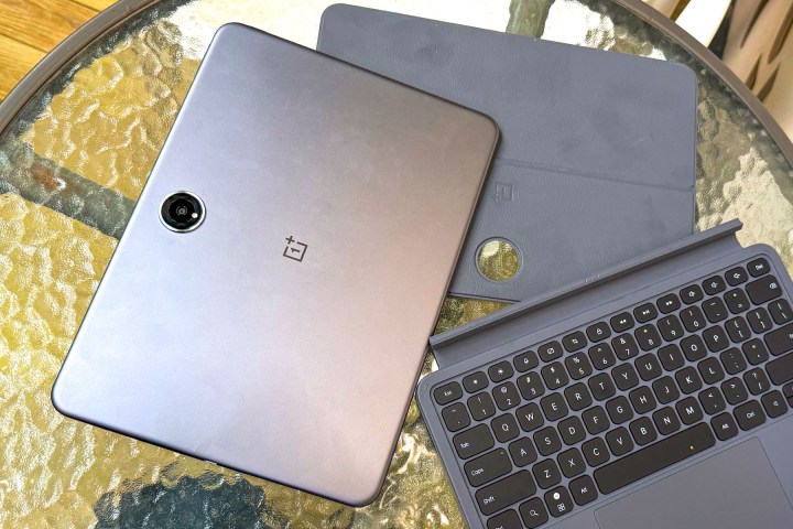 OnePlus Pad 2 için tüm aksesuarlar.