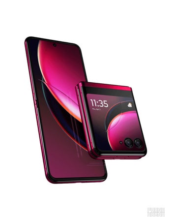 Motorola Razr+ (2023): Ücretsiz kulaklıklar ve bir tablet ile alın