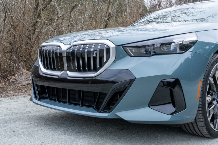 BMW i5 ön
