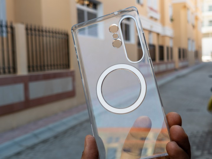 Galaxy S25 Ultra Manyetik Kablosuz Şarj Kapağındaki Mıknatıs