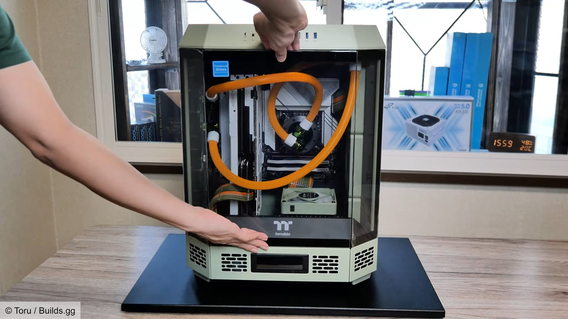 Halo Gaming PC yapısının ön görünümü