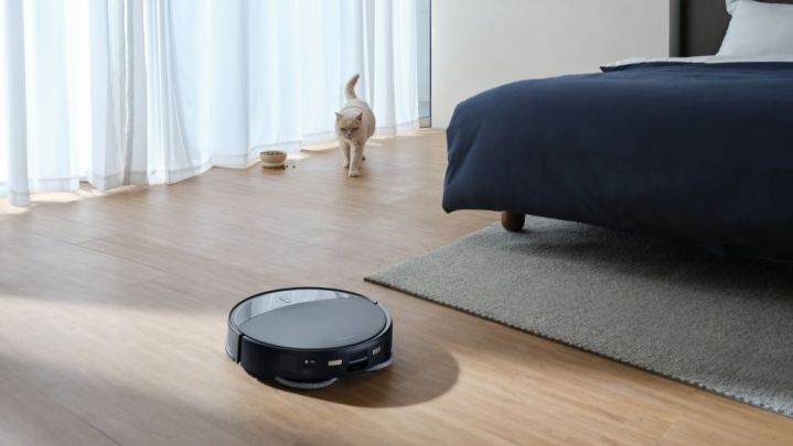 Roborock Saros 10r Moping