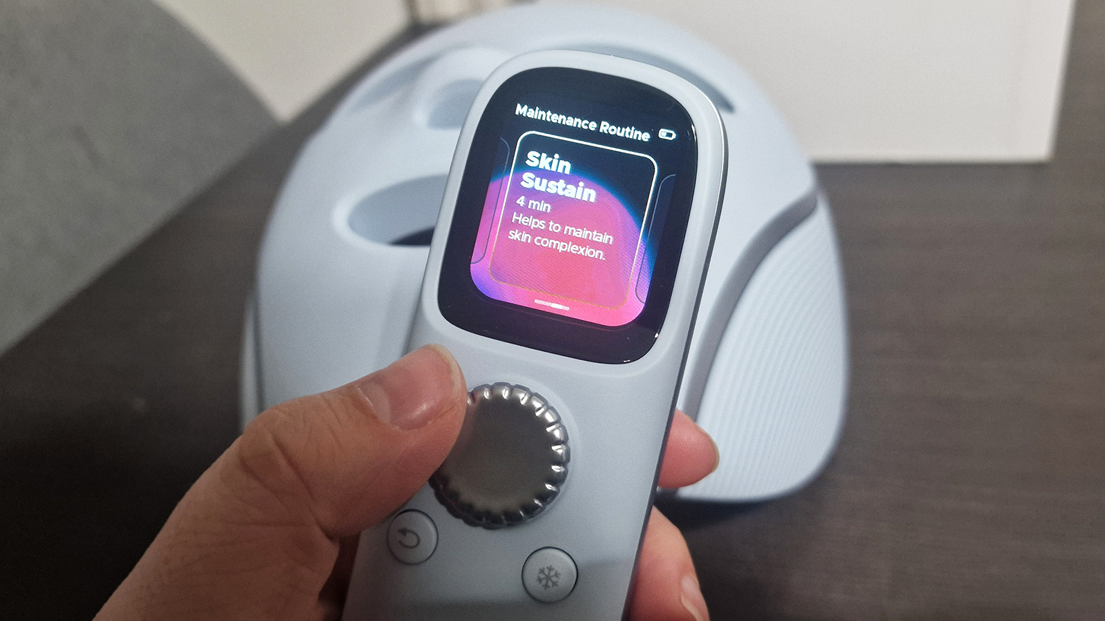 Shark Cryoglow Millie Fender tarafından test ediliyor