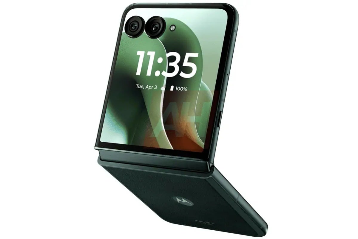 Sızan Razr Plus (2025) görüntü kapak ekranına odaklandı