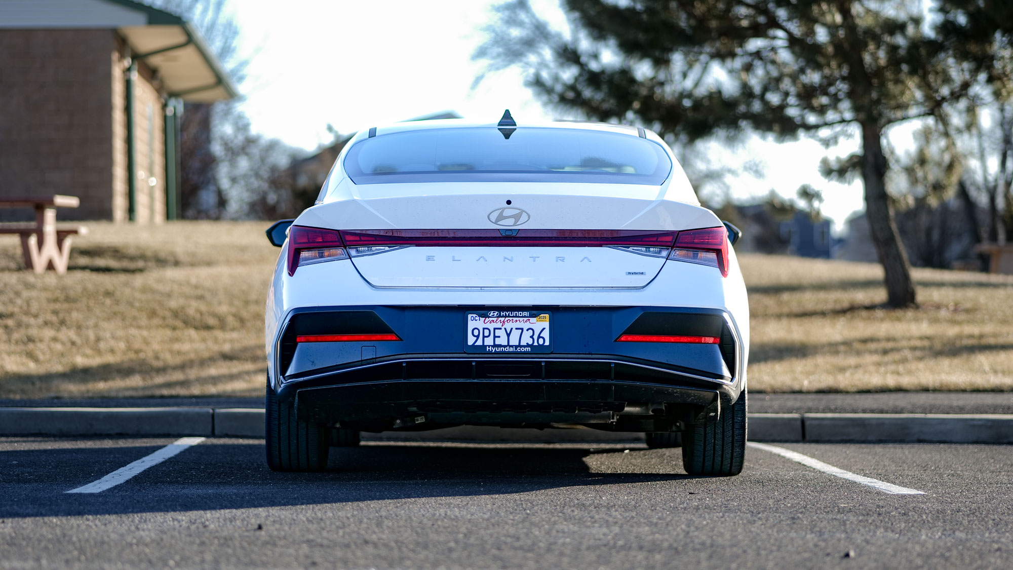 2025 Hyundai Elantra Hybrid Limited Test Sürüşü İncelemesi.