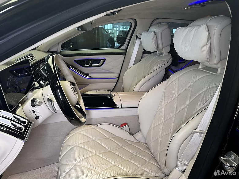 Rusya'daki En Pahalı Mercedes Zırhlı Araba: Mercedes-Maybach S 680 4Matic, kitte 225 milyon ruble özel sinyallerle karat düklatelet atölyesinden