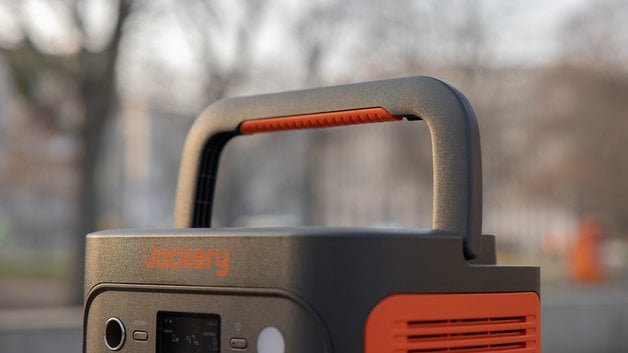 Taşınabilir Powerstation Jackery Explorer 2000 Sap.