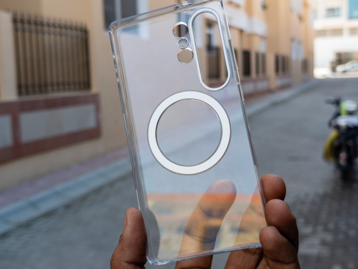 Galaxy S25 Ultra Manyetik Kablosuz Şarj Kapağındaki Mıknatıs