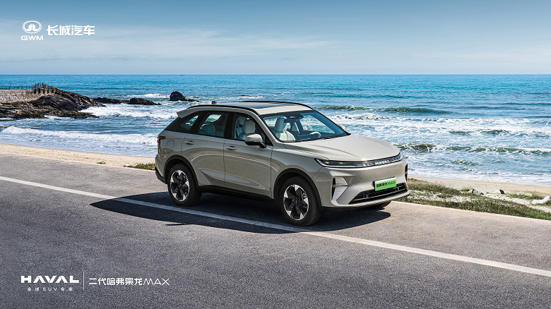 Bu yeni Haval F8 olacak. Rusya'da görünmesi gereken crossover'ın resmi fotoğrafları yayınlandı