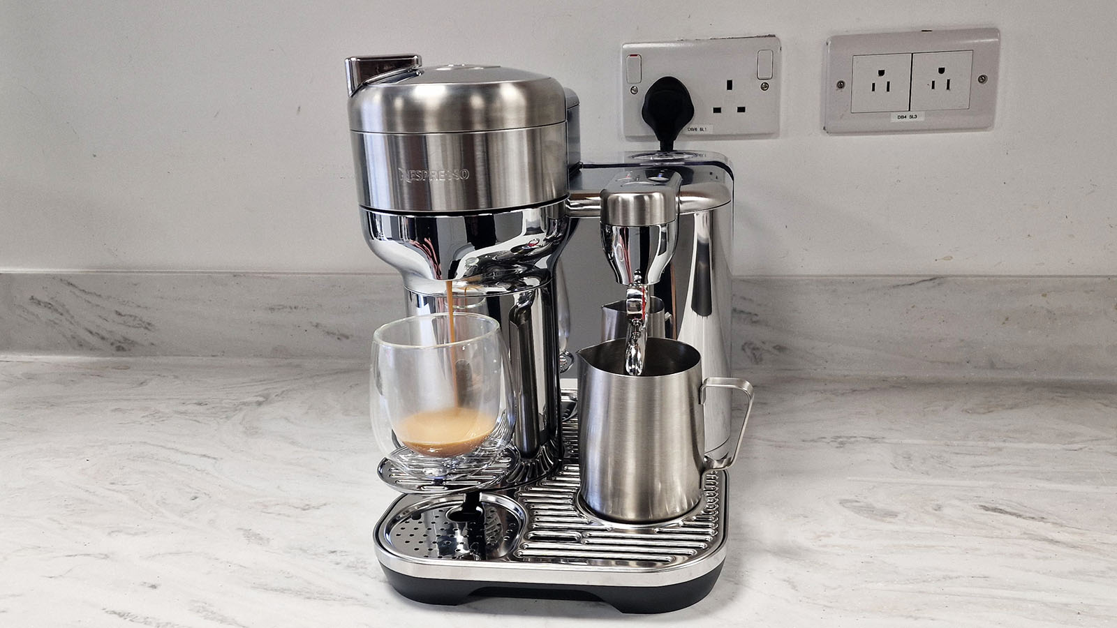 Nespresso Vertuo CreateSta