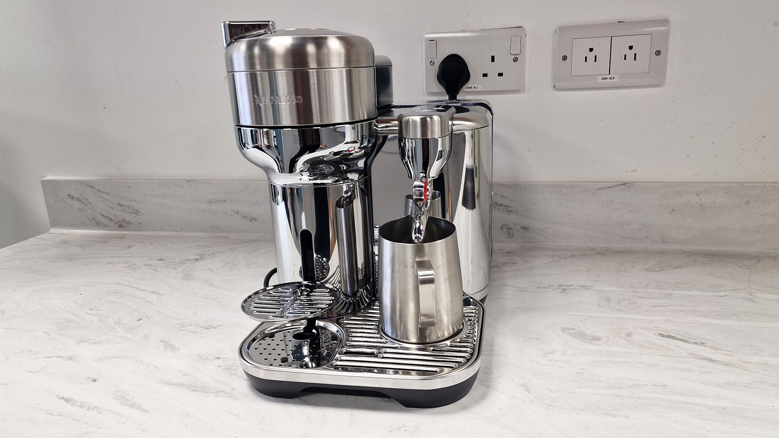 Nespresso Vertuo CreateSta