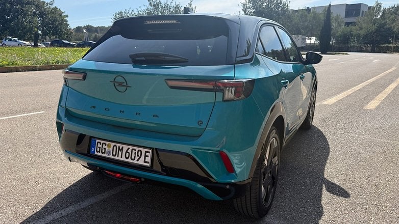 Opel Mokka Electric'in (2025) bakışı. Opel Mokka Electric'in (2025) bakışı.