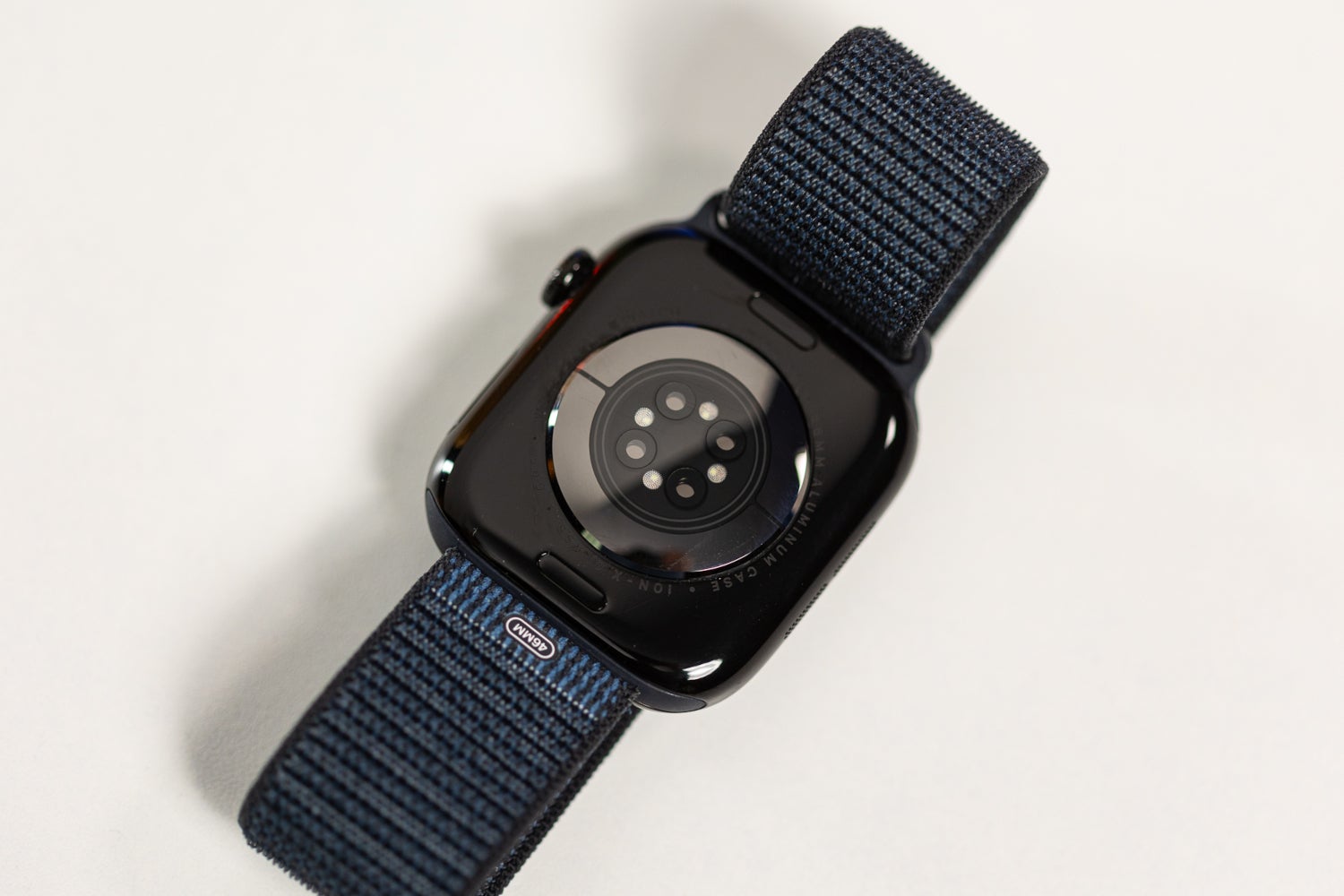 Apple Watch Series 10 çok can sıkıcı bir sorunla boğuşuyor