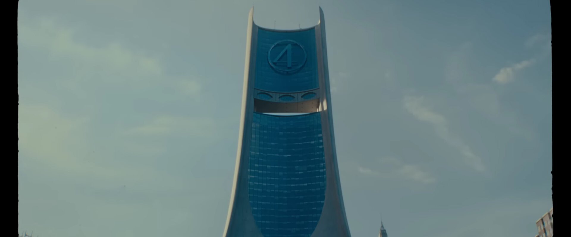 Fantastic Four First Step Fragman Breaddown Baxter Binası