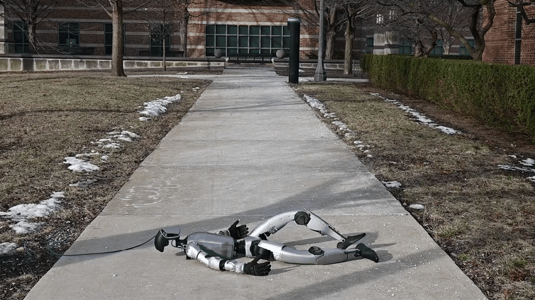 Yeni Makine Öğrenme Algoritması, insansı robotların düştükten sonra bağımsız olarak yükselmesine izin verir