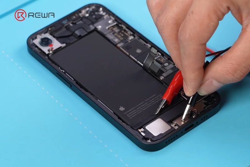 iPhone 16e Yırtılması daha gizli güç ortaya çıkarır