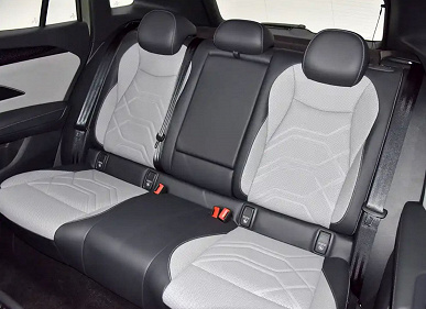 Çin'de tamamen yeni bir Volkswagen Tayron L: 220 hp, tüm tekerlekten çekiş ve 4.000 $ indirim başladı